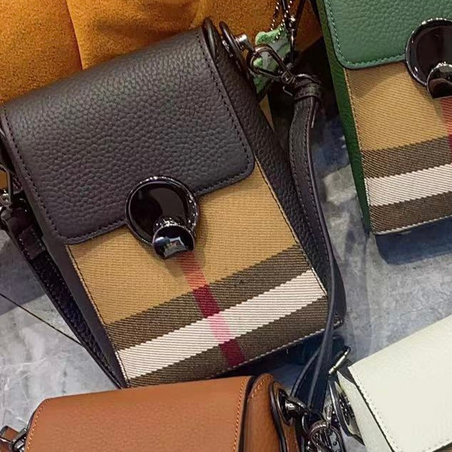 【Lunar Phone Bag】Cowhide Leather Crossbody Bag--，buy 1 get 1 pony and 1 coins purse