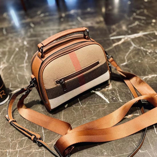 【NEW】【Iron Bag】Checkered cowhide Leather Double Zipper Crossbody Bag Buy 1 Get 1 pony and 1 coin purse