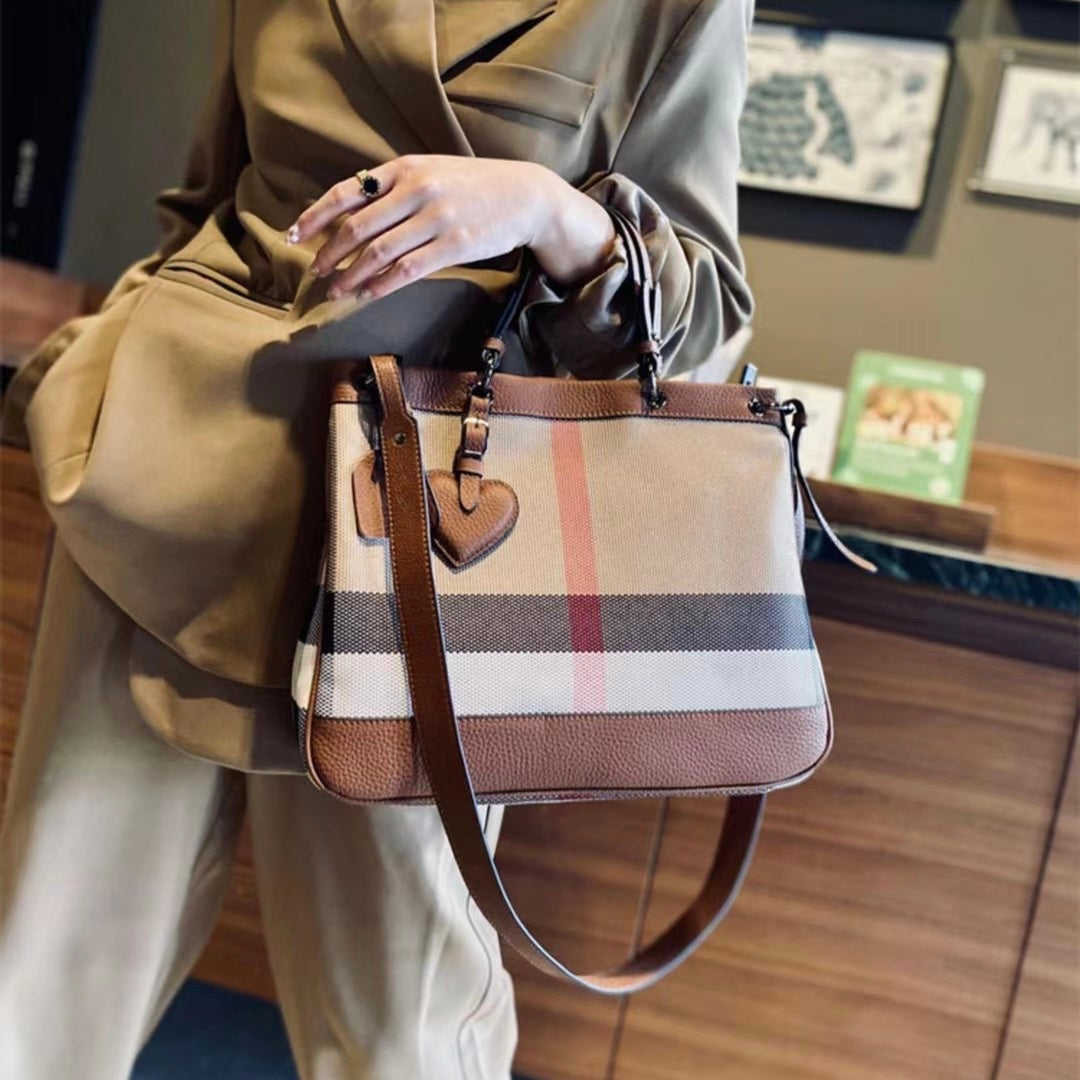 【Heart Tag】Cowhide Leather Bag Zipper Checkered Handbag，buy 1 get 1 pony and 1 coins purse