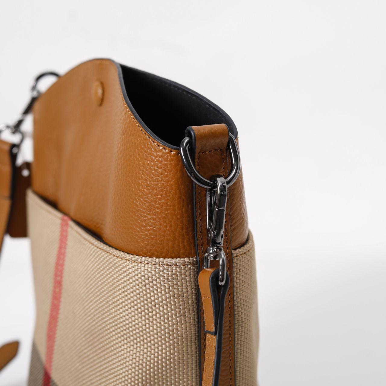 【Multiple Bucket】【2 in 1】Checkered Bucket Bag with Wallet  L 8.66" , W 4.33" , H 10.24"-，buy 1 get 1 pony and 1 headband