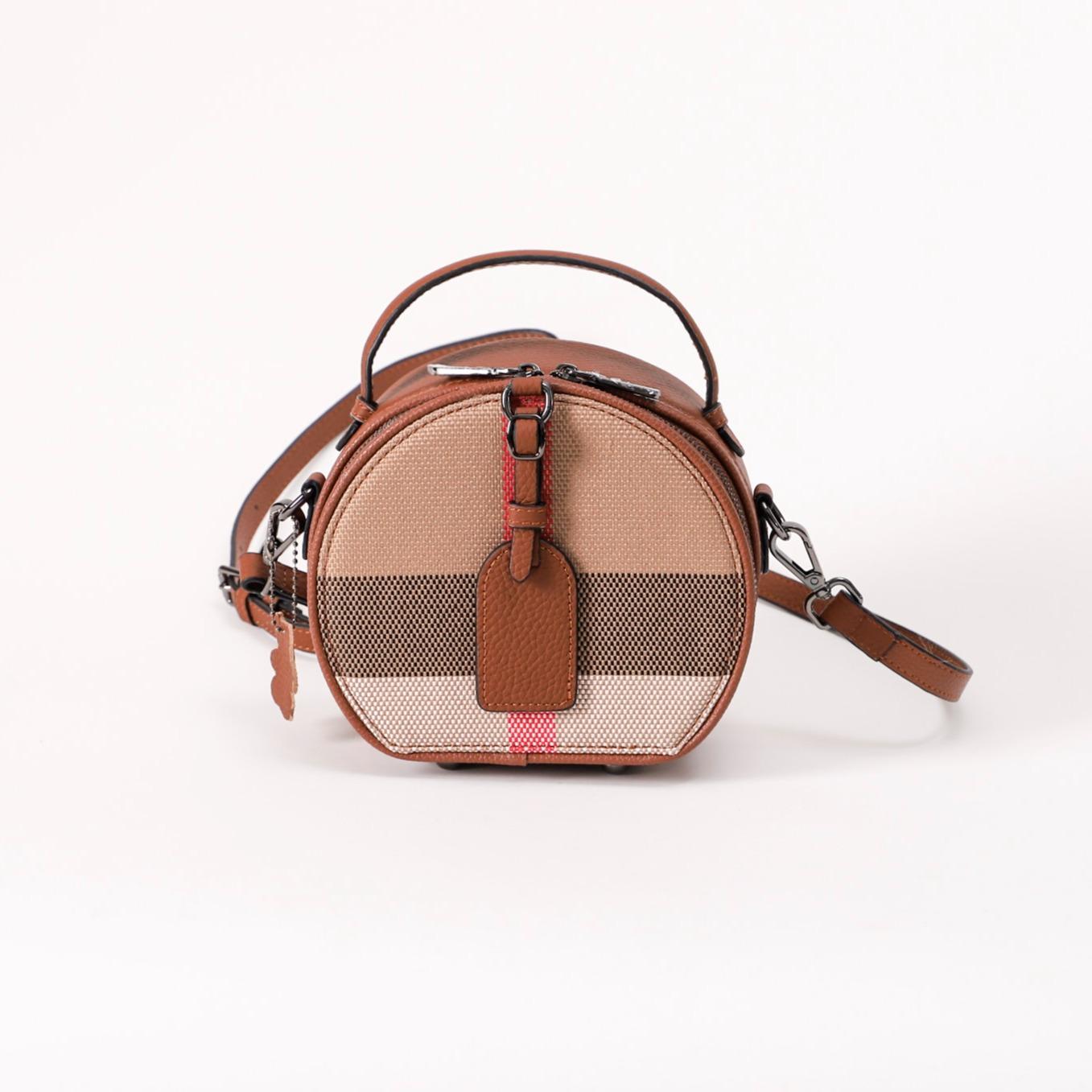 【Round Box】--Checkered  Handle Crossbody Bag  L 7.09" , W 3.55" , H 6.3"--，buy 1 get 1 pony and 1 headband