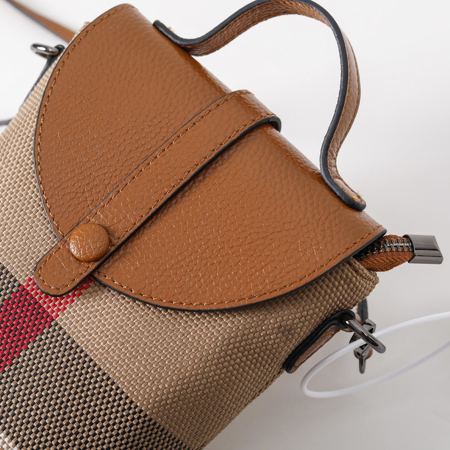 【Flap Phone Bag】Checkered Crossbody Cellphone Bag  L 5.51" , W 3.55" , H 7.09"-buy 1 get 1 pony and 1 coins purse
