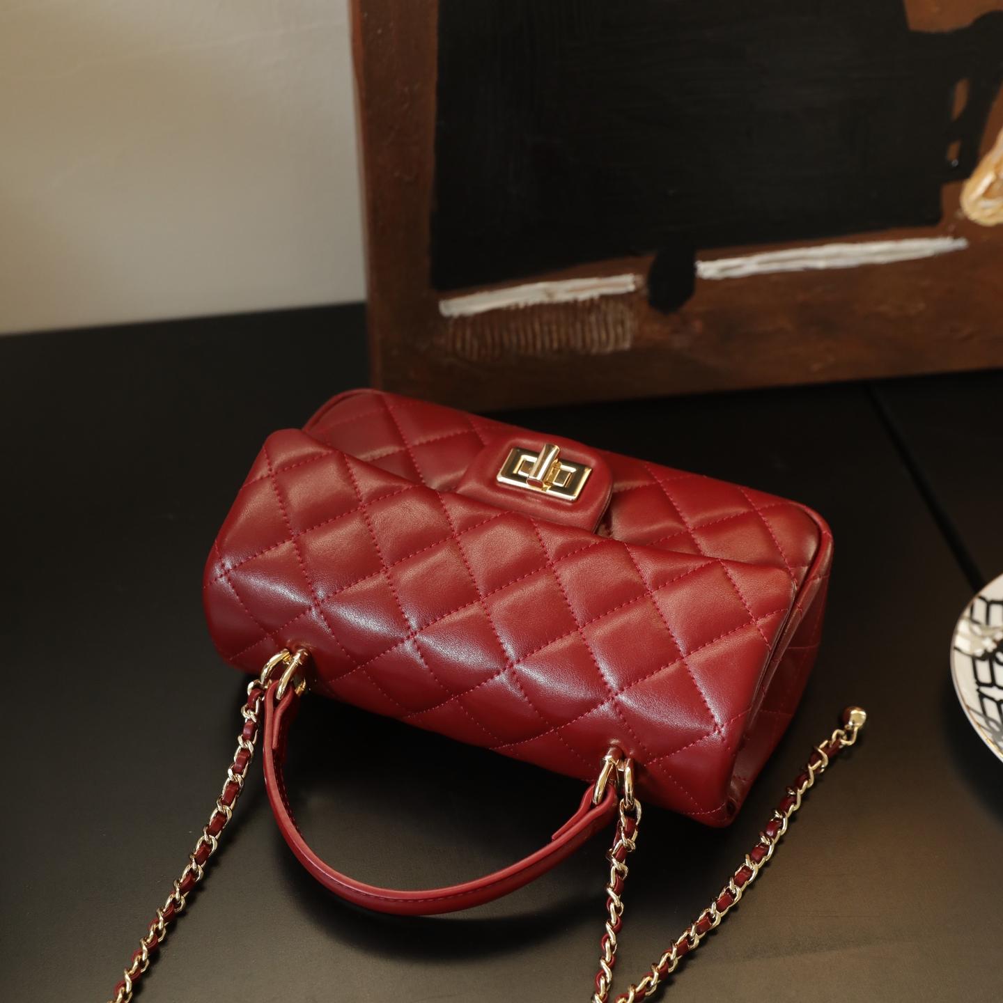 【C Bag】Quilted Handle Crossbody Bag，buy 1 get 1 pony and 1 headband